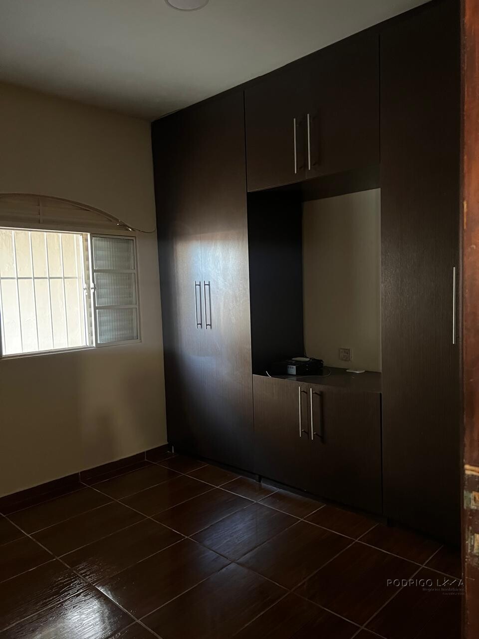 Casa térrea á venda – próximo ao centro de São Lourenço - MG