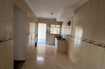 Casa térrea á venda – próximo ao centro de São Lourenço - MG