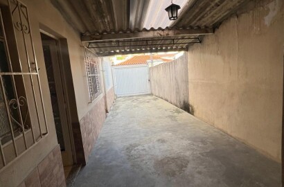 Casa térrea á venda – próximo ao centro de São Lourenço - MG