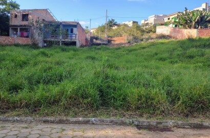 Lote para venda em São Loureço MG