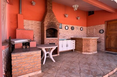 Casa para venda em São Lourenço MG