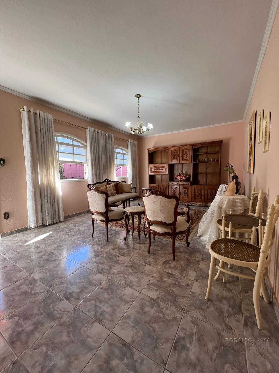 Casa para venda em São Lourenço MG