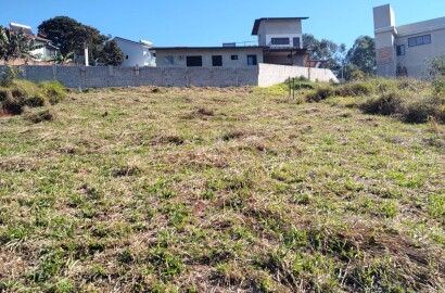 Lote para venda em bairro nobre de São Lourenço MG