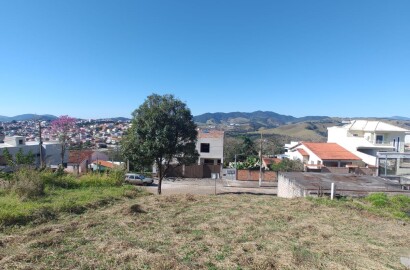 Lote para venda em bairro nobre de São Lourenço MG