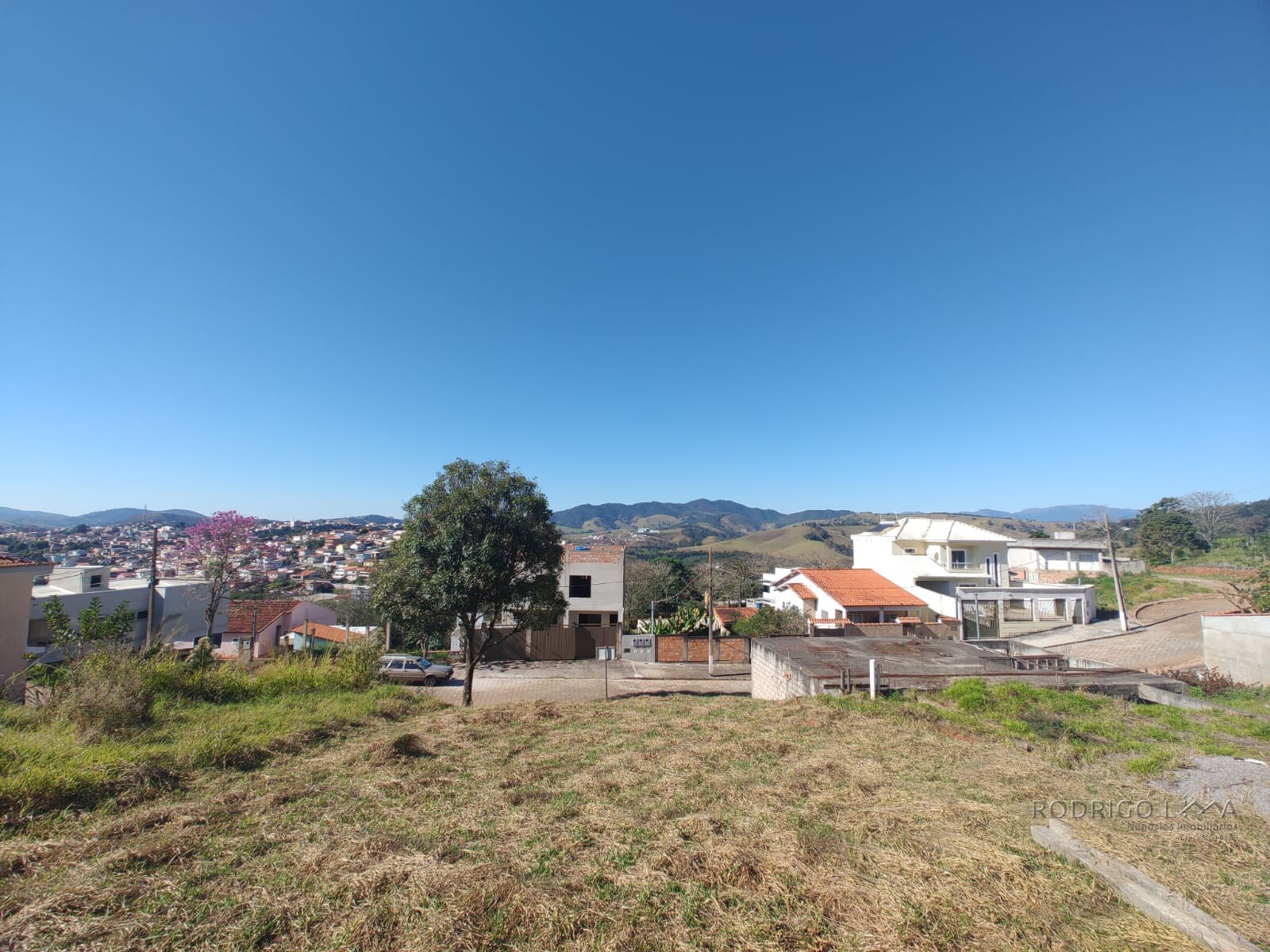 Lote para venda em bairro nobre de São Lourenço MG