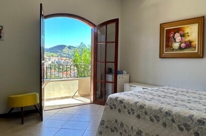 Casa de alto padão para venda em São Lourenço
