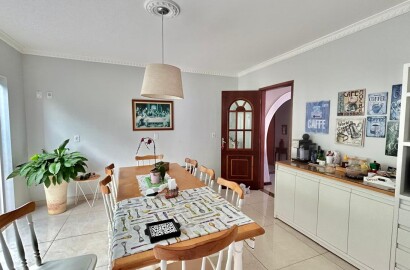 Casa de alto padão para venda em São Lourenço