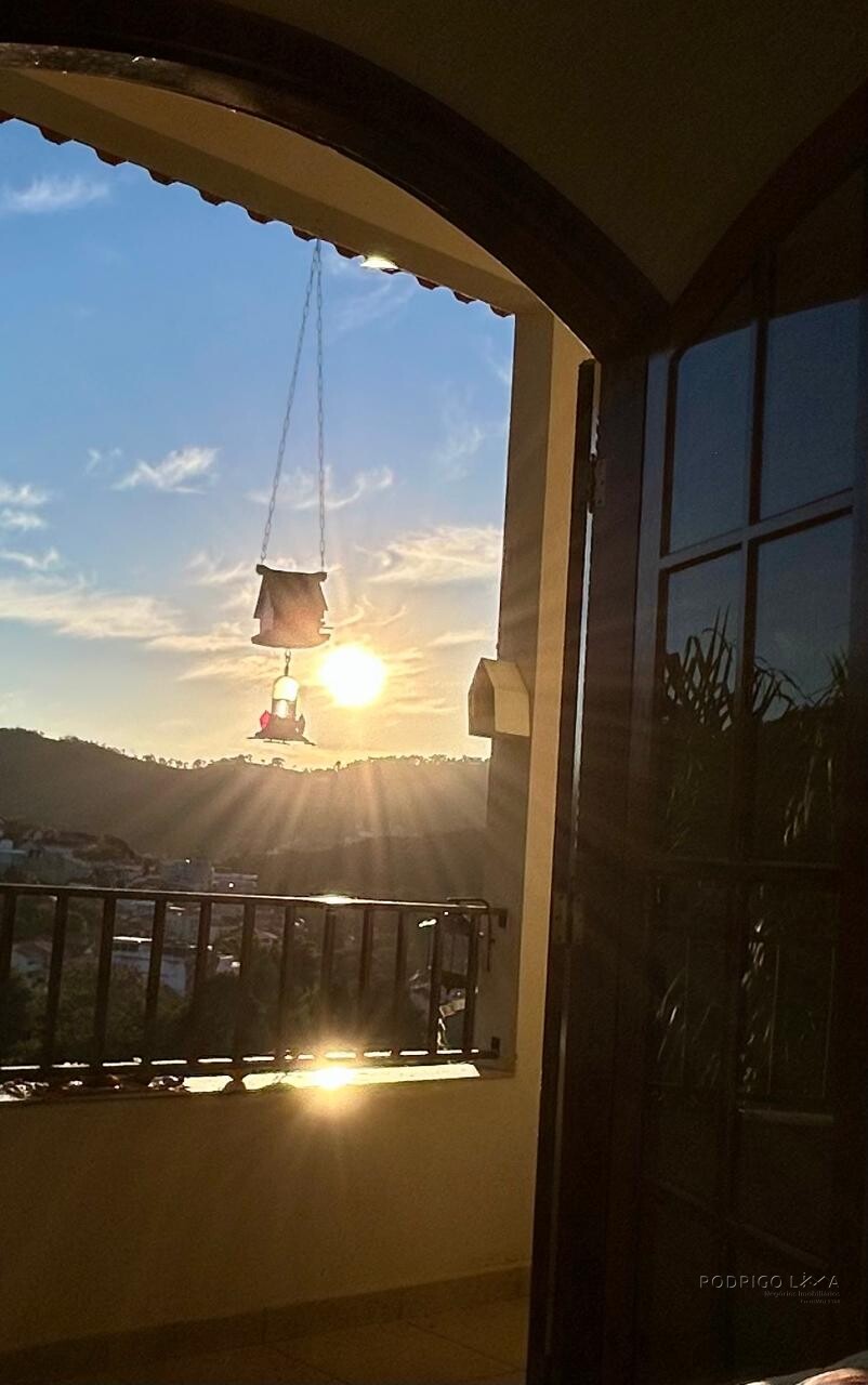 Casa de alto padão para venda em São Lourenço