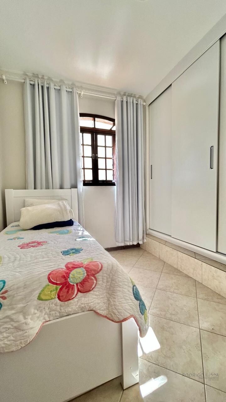 Casa de alto padão para venda em São Lourenço