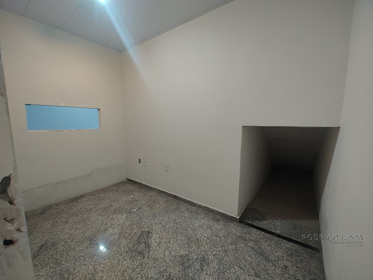 Apartamento com ponto comercial para venda em São Lourenço MG