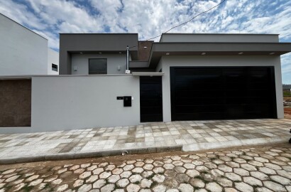 Ótima casa para venda em São Lourenço MG
