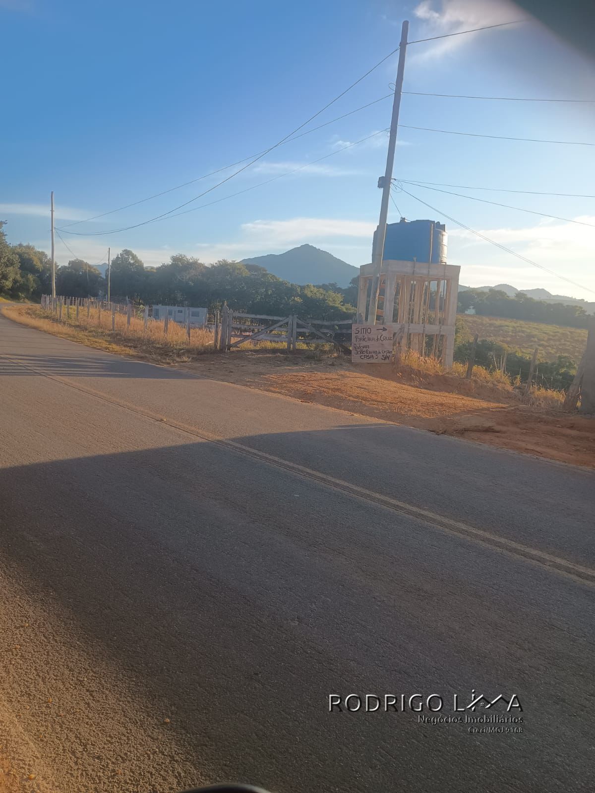 Chácara para venda há pouco menos de 10 minutos de São Lourenço.