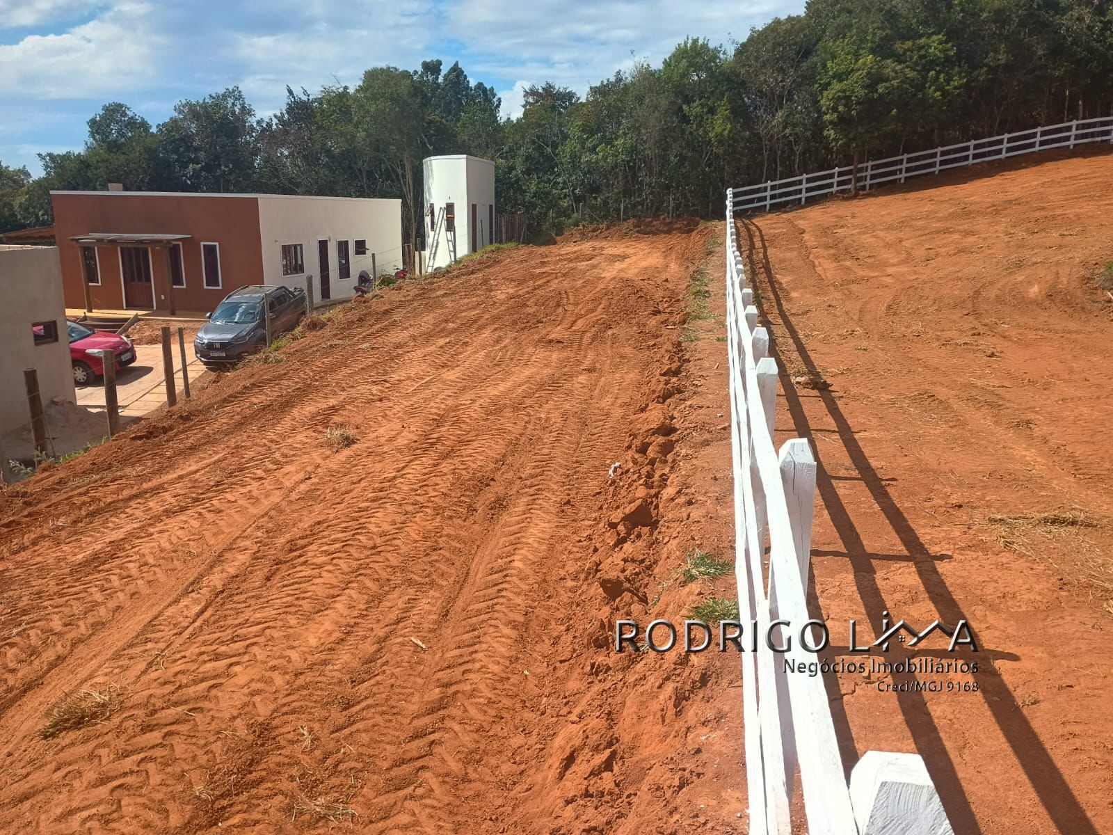 Chácara para venda há pouco menos de 10 minutos de São Lourenço.