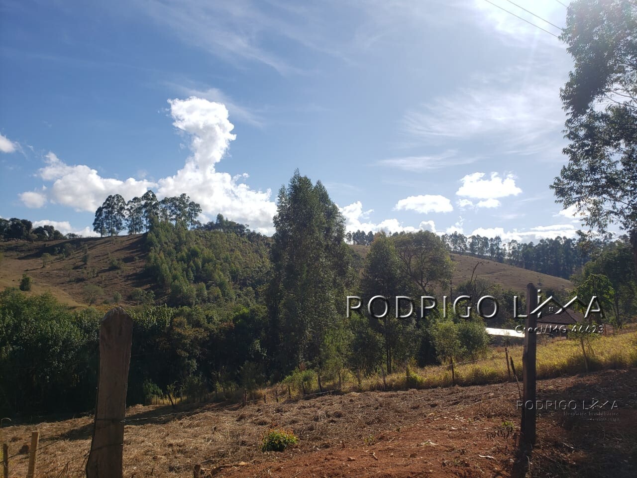 Chácara para chácara a venda em Dom Viçoso - MG.