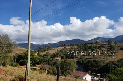 Chácara para chácara a venda em Dom Viçoso - MG.