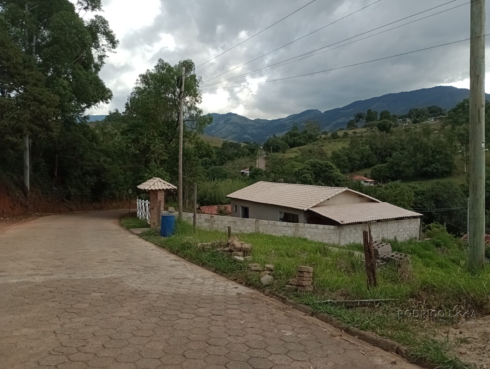 Chácara para chácara a venda em Dom Viçoso - MG.