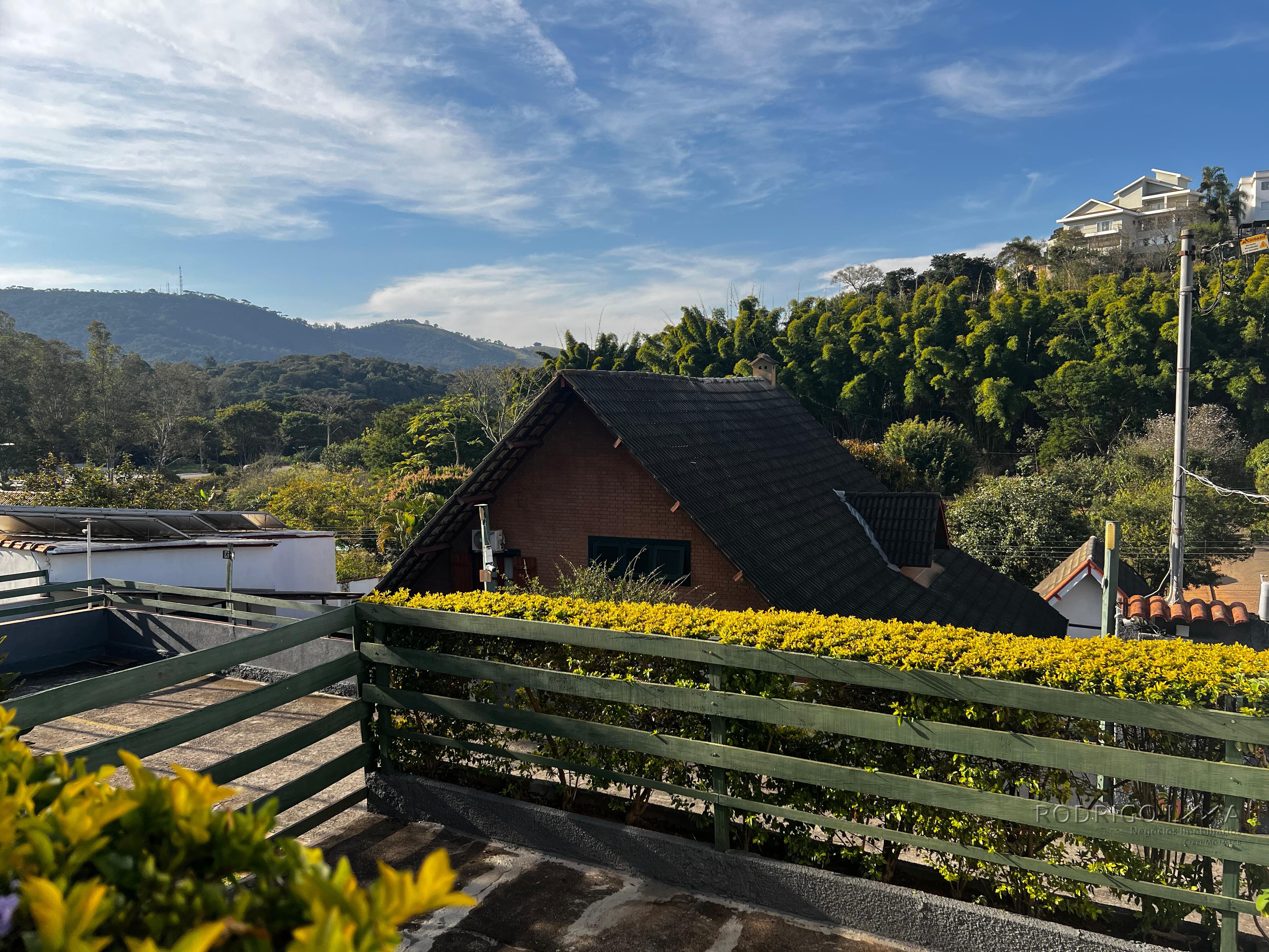 Linda pousada para venda em São Lourenço - MG