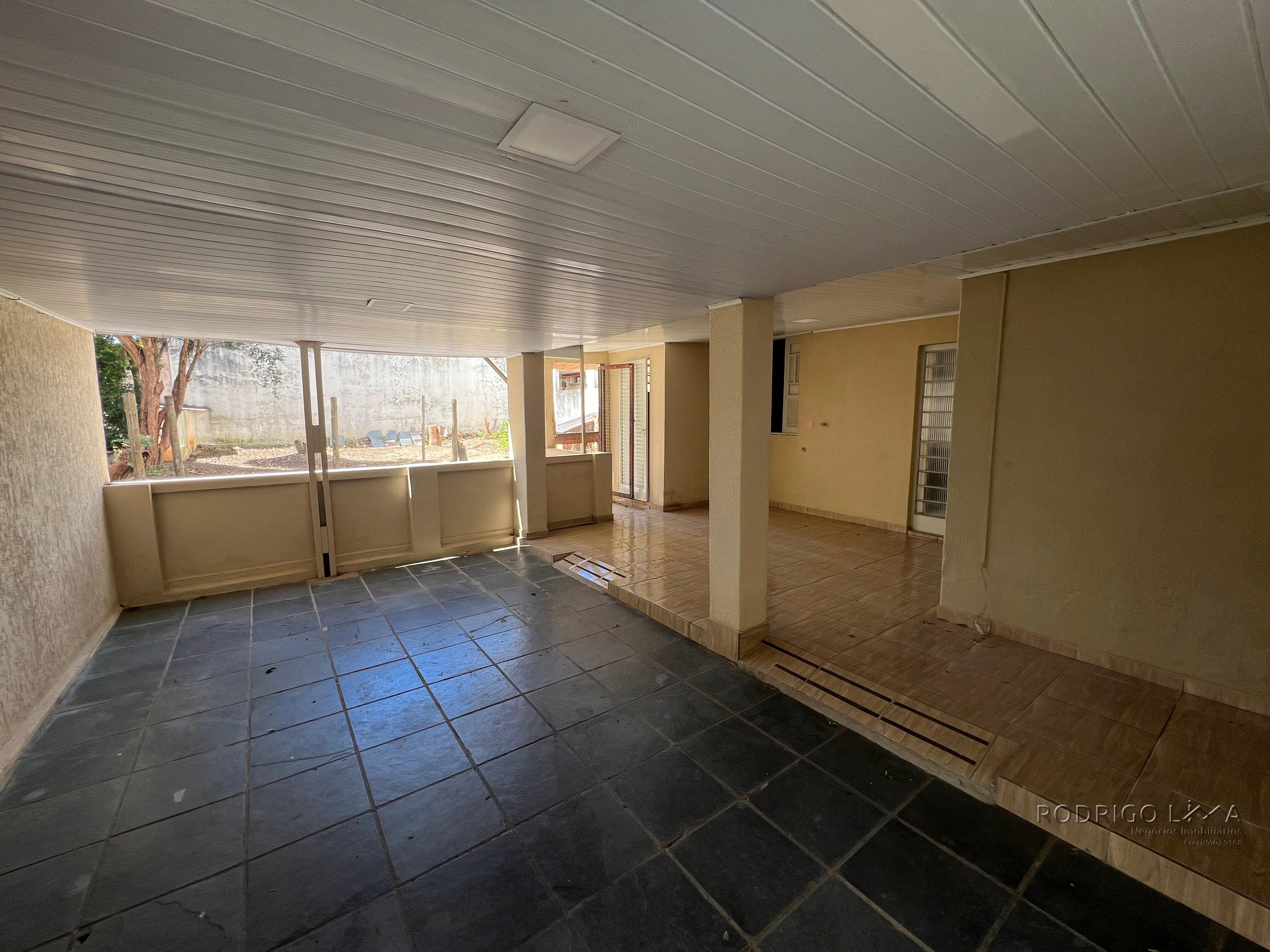 Imóvel comercial para venda em São Lourenço - MG.