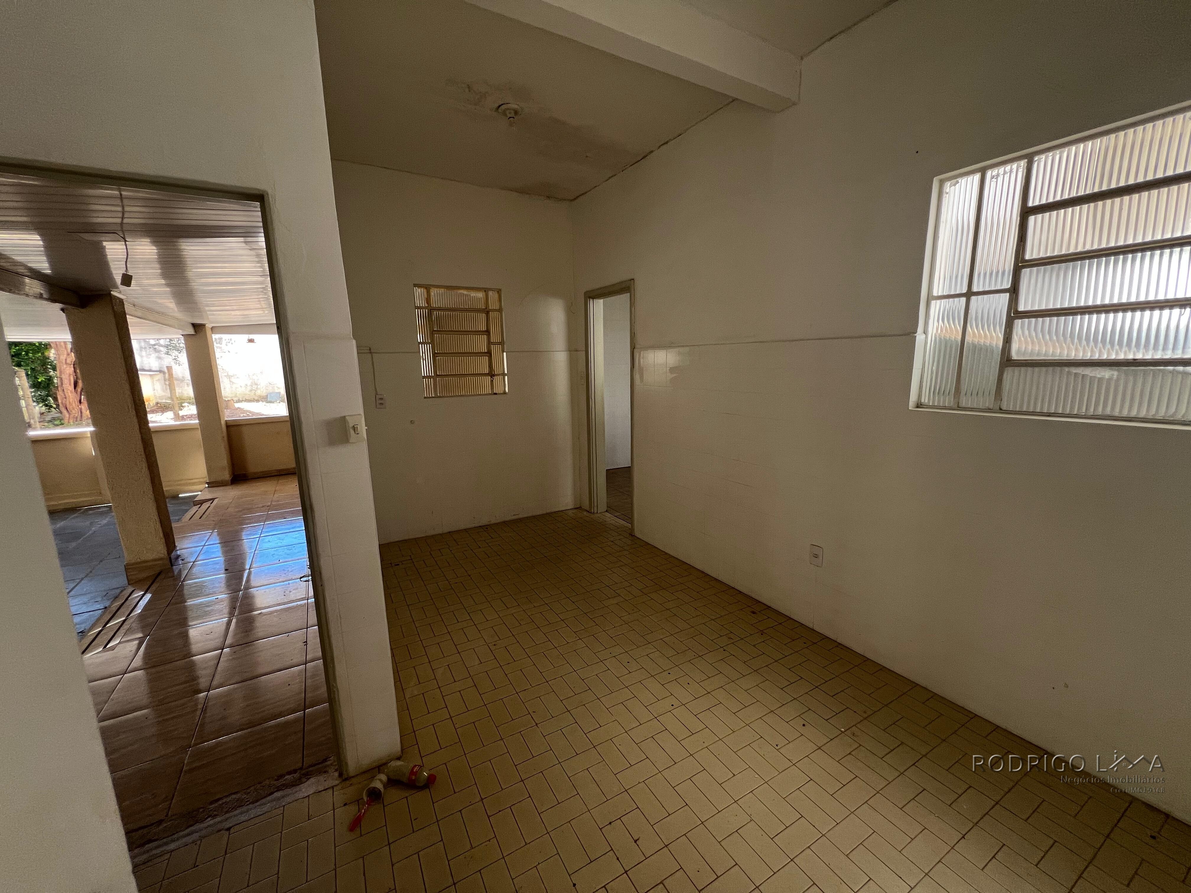 Imóvel comercial para venda em São Lourenço - MG.