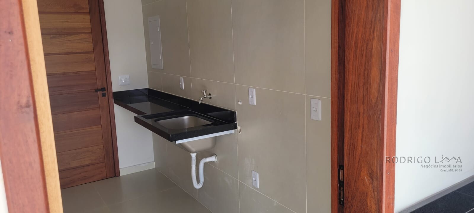 Casa alto padrão para venda em São Lourenço  - MG.