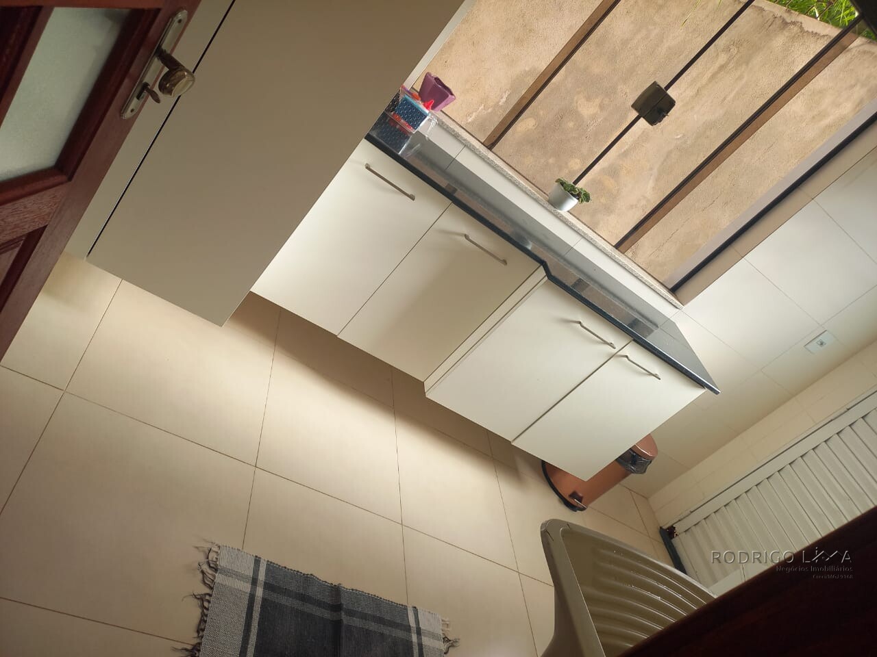 Linda casa para venda em São Lourenço - MG.