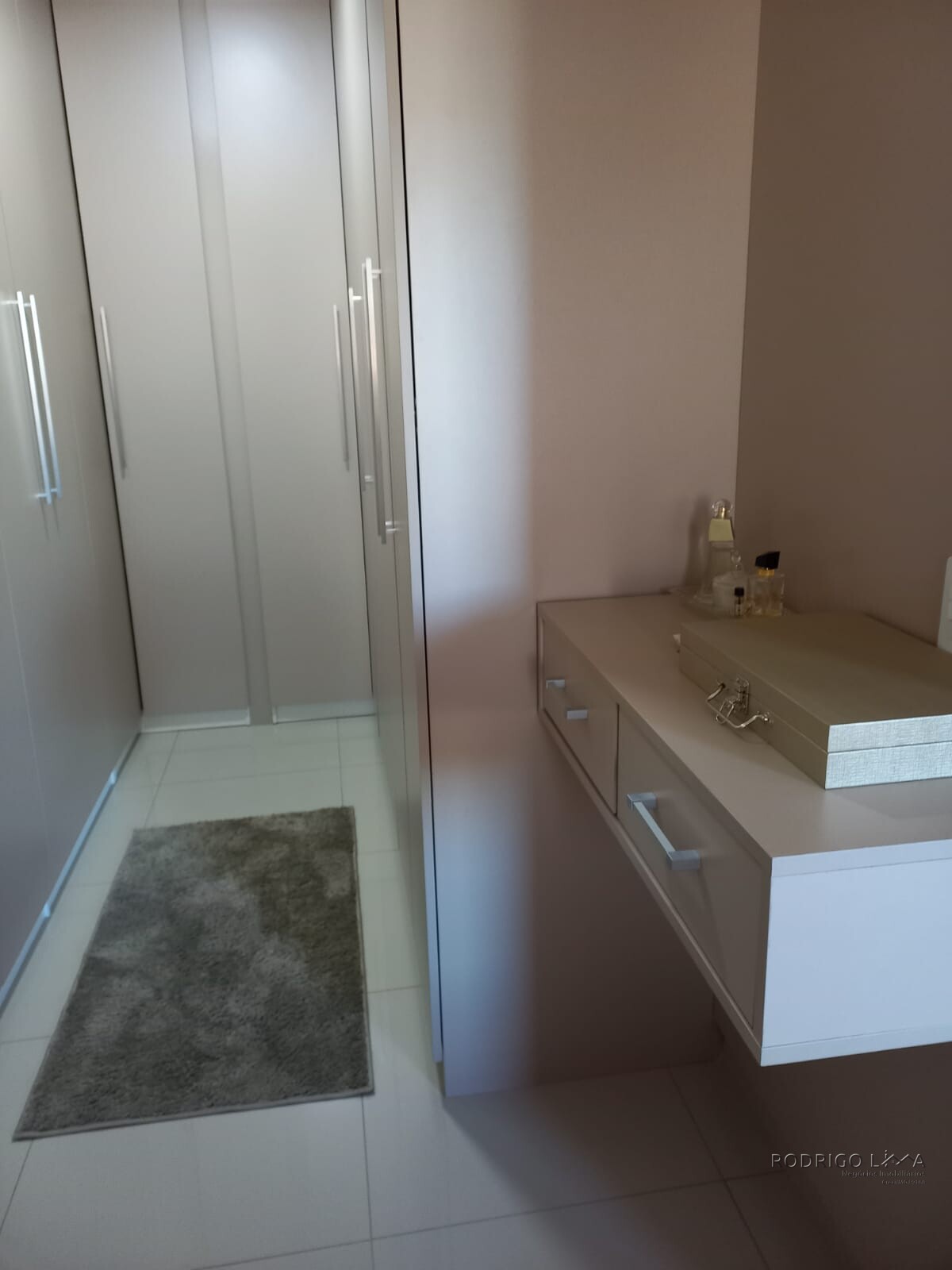 Linda casa para venda em São Lourenço - MG.