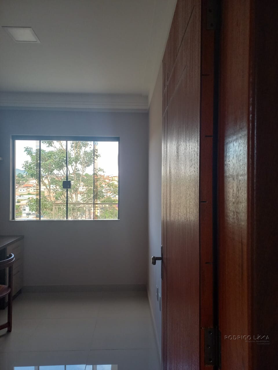 Linda casa para venda em São Lourenço - MG.