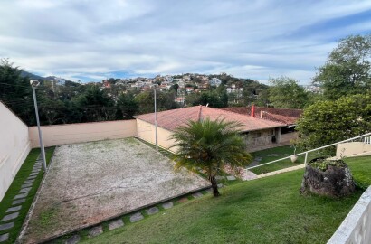 Casa alto padrão para venda em São Lourenço Mg