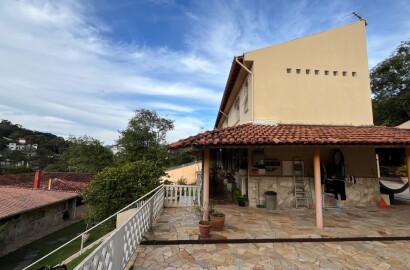 Casa alto padrão para venda em São Lourenço Mg