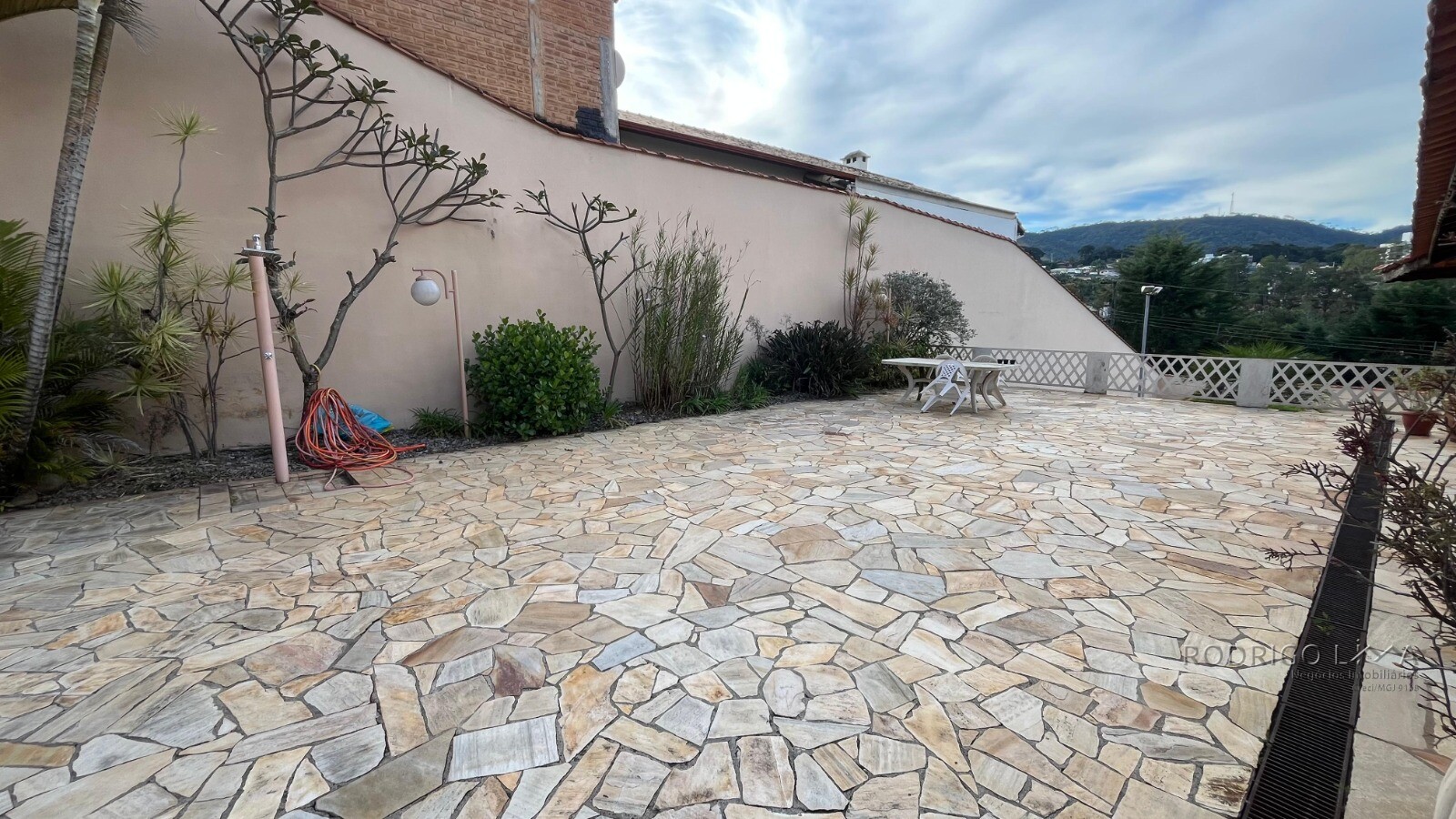 Casa alto padrão para venda em São Lourenço Mg