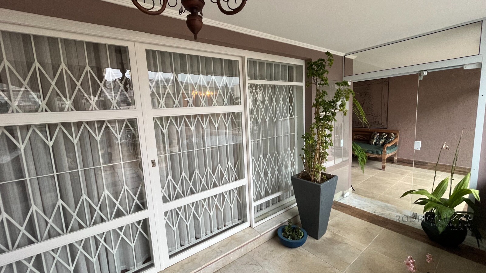 Casa alto padrão para venda em São Lourenço MG