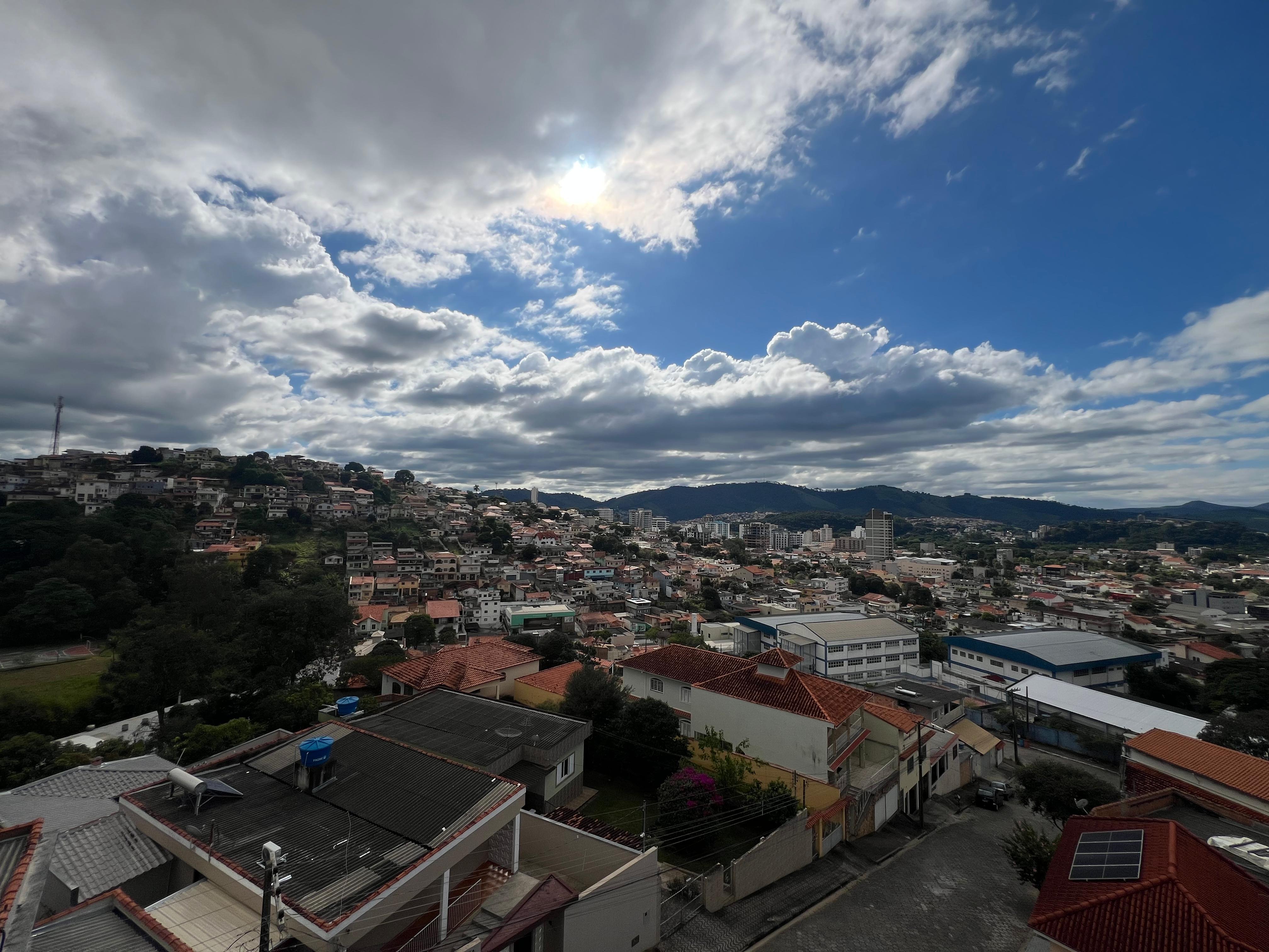 Cobertura duplex para locação em São Lourenço MG
