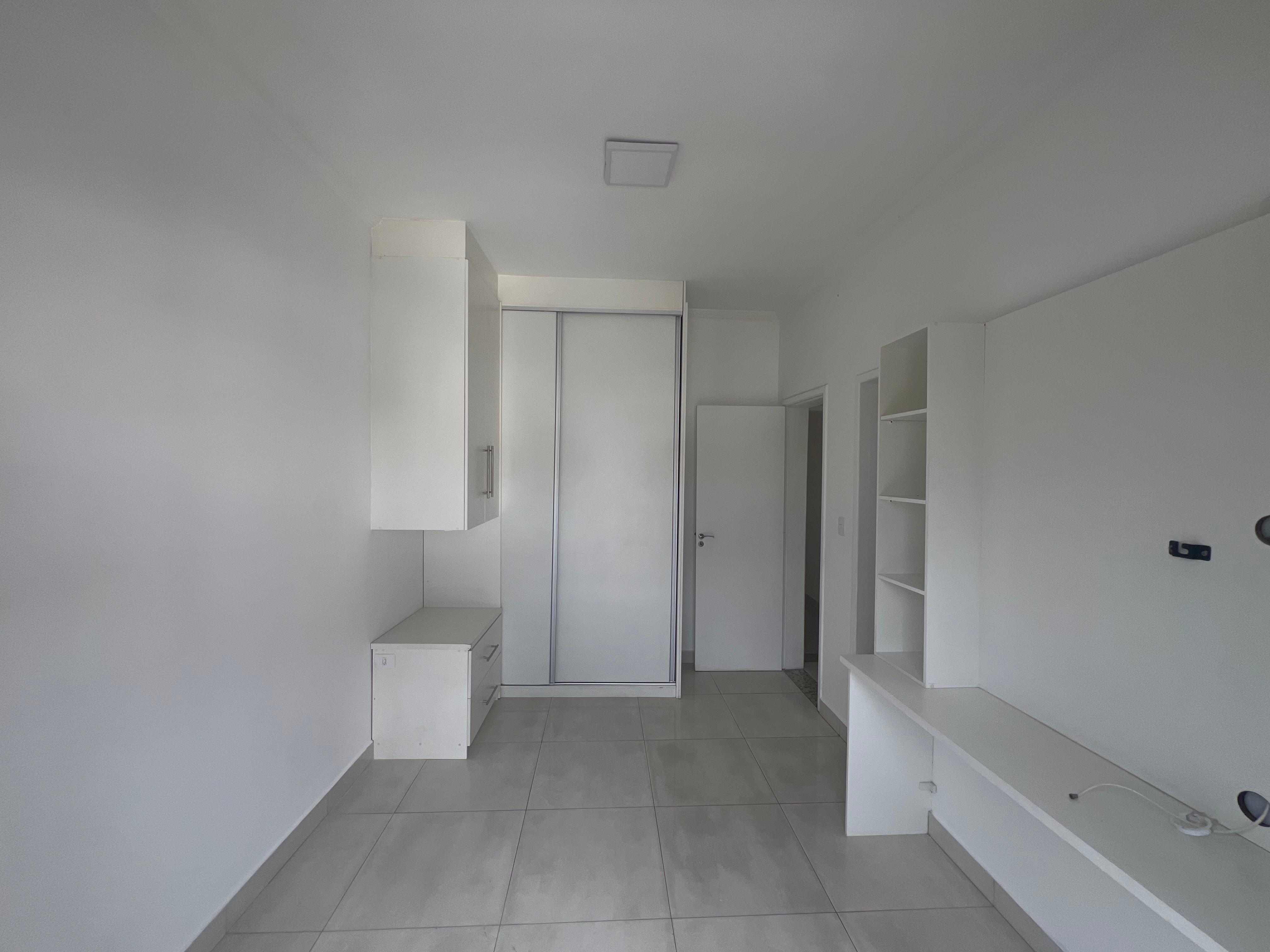 Cobertura duplex para locação em São Lourenço MG