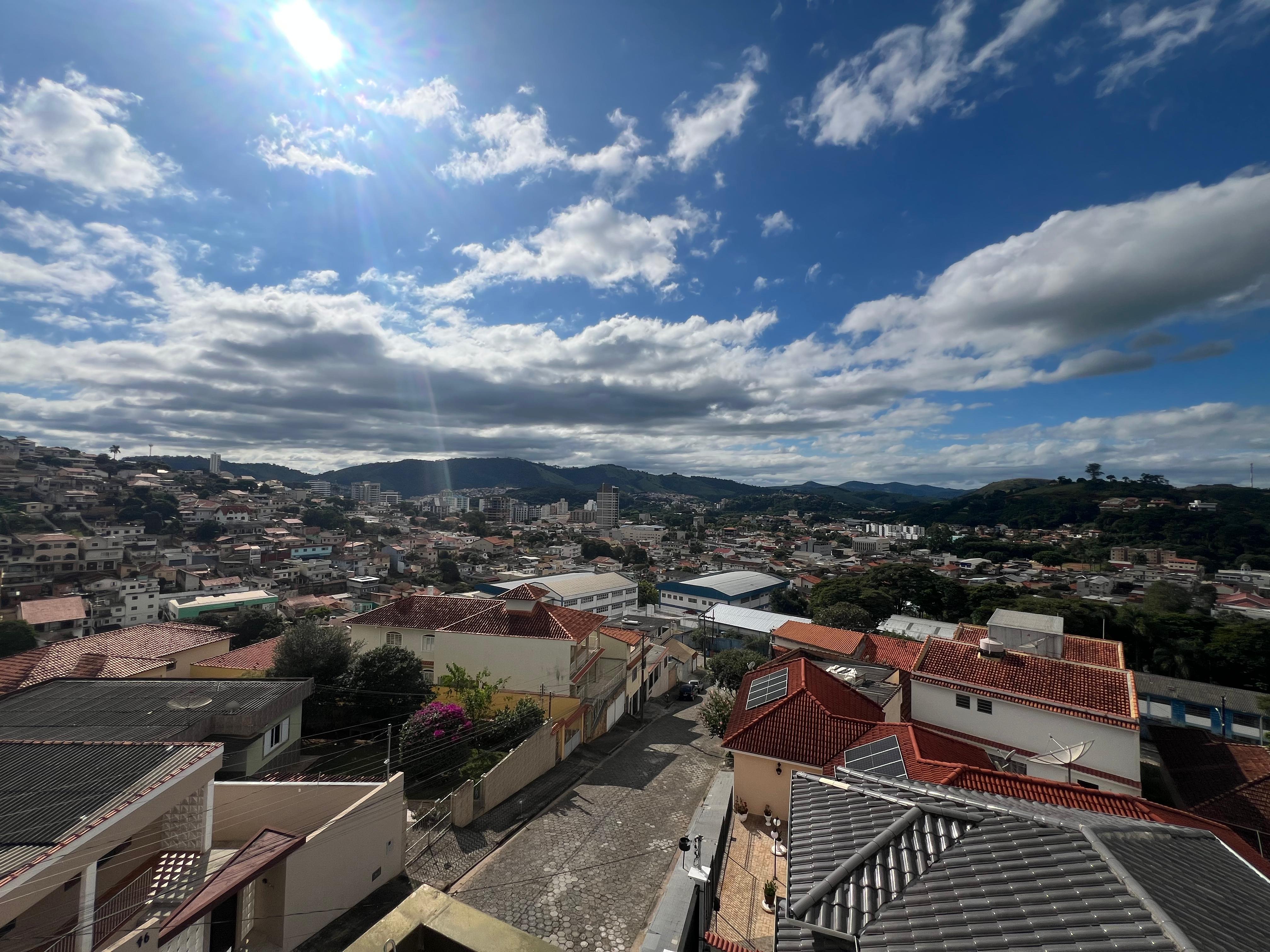 Cobertura duplex para locação em São Lourenço MG