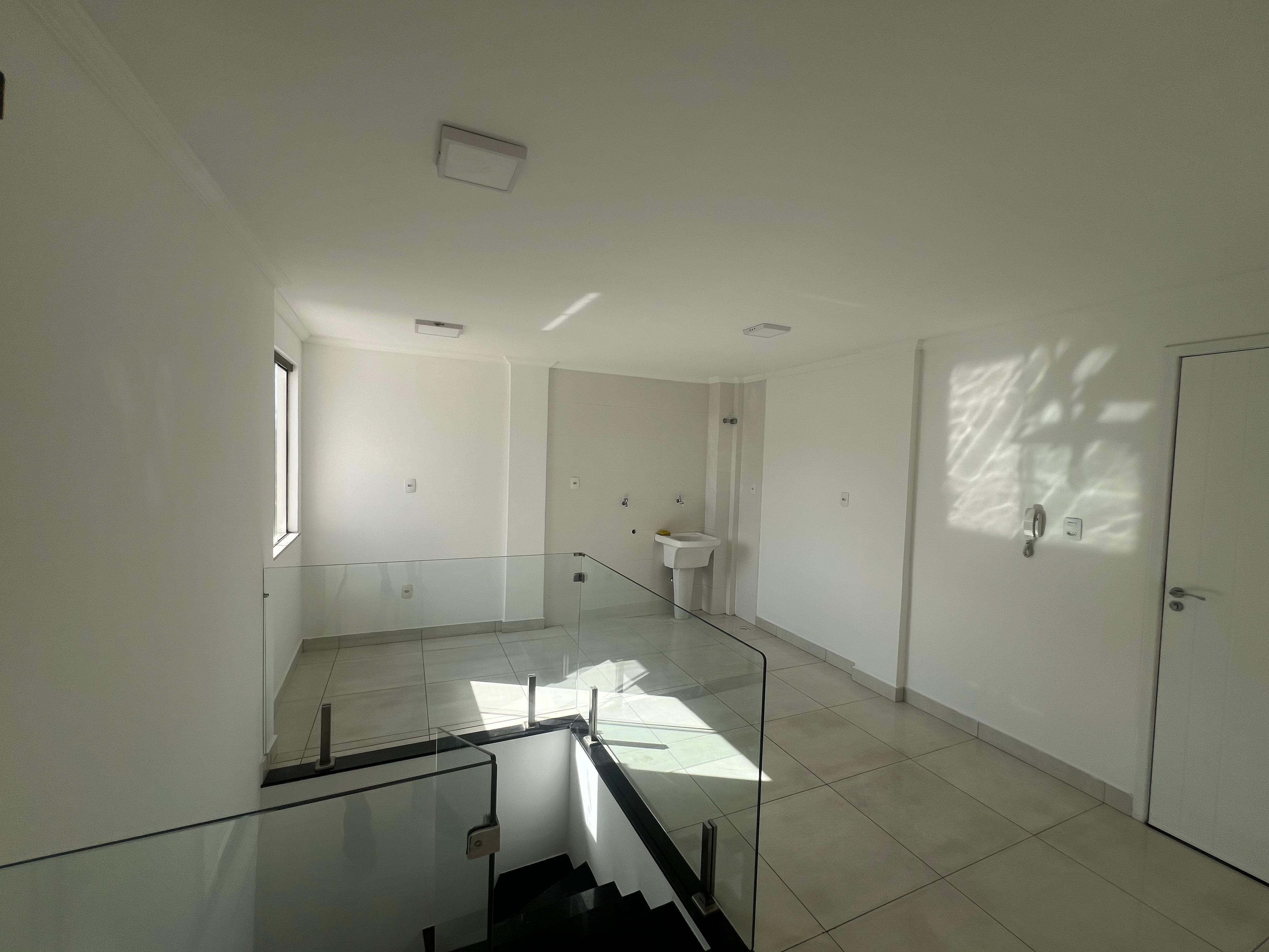 Cobertura duplex para locação em São Lourenço MG