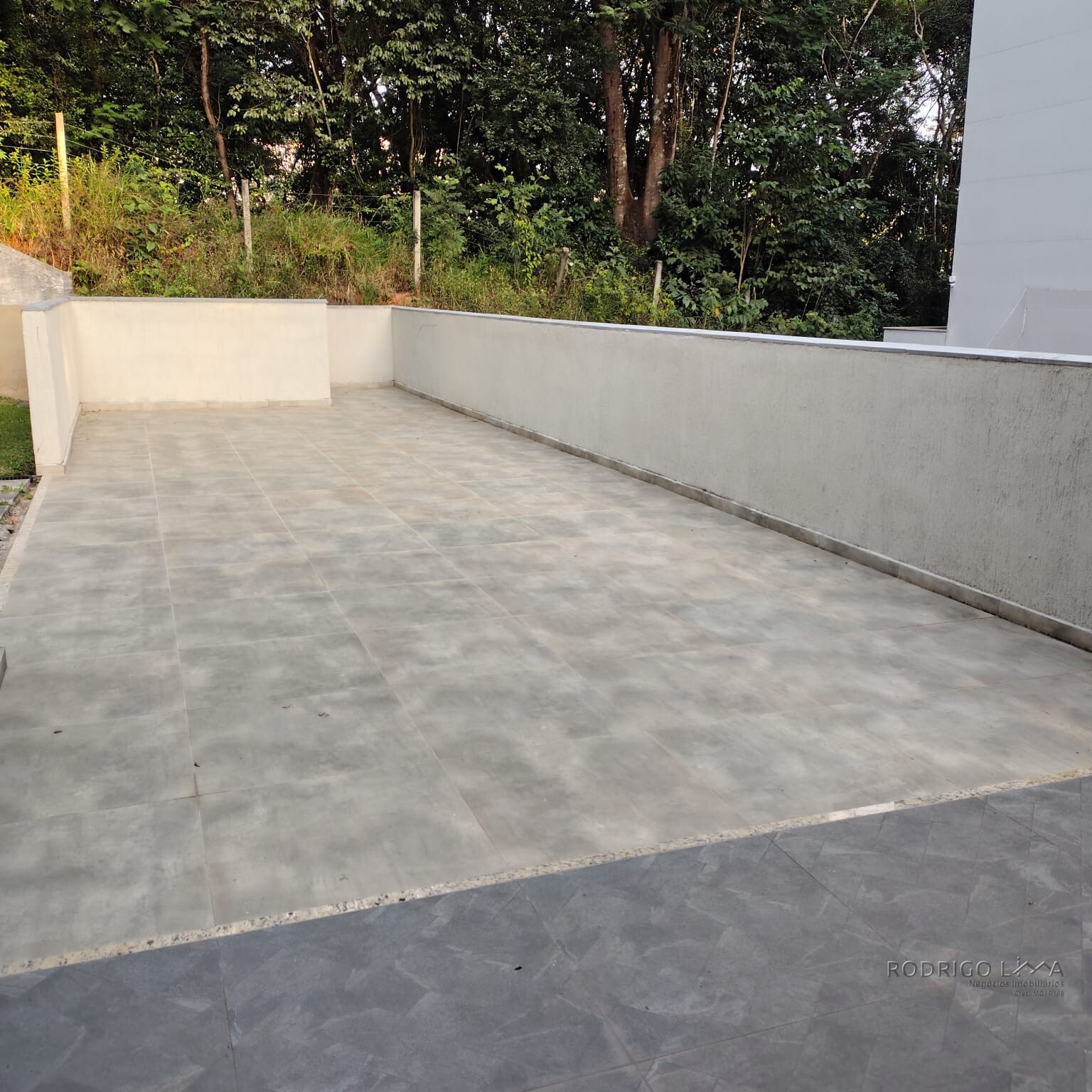 Apartamento mobiliado em bairro nobre de São Lourenço MG