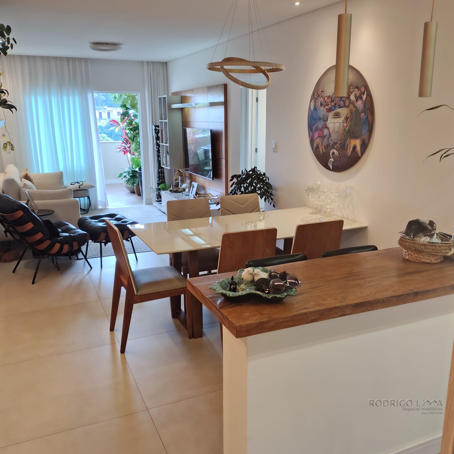 Apartamento mobiliado em bairro nobre de São Lourenço MG