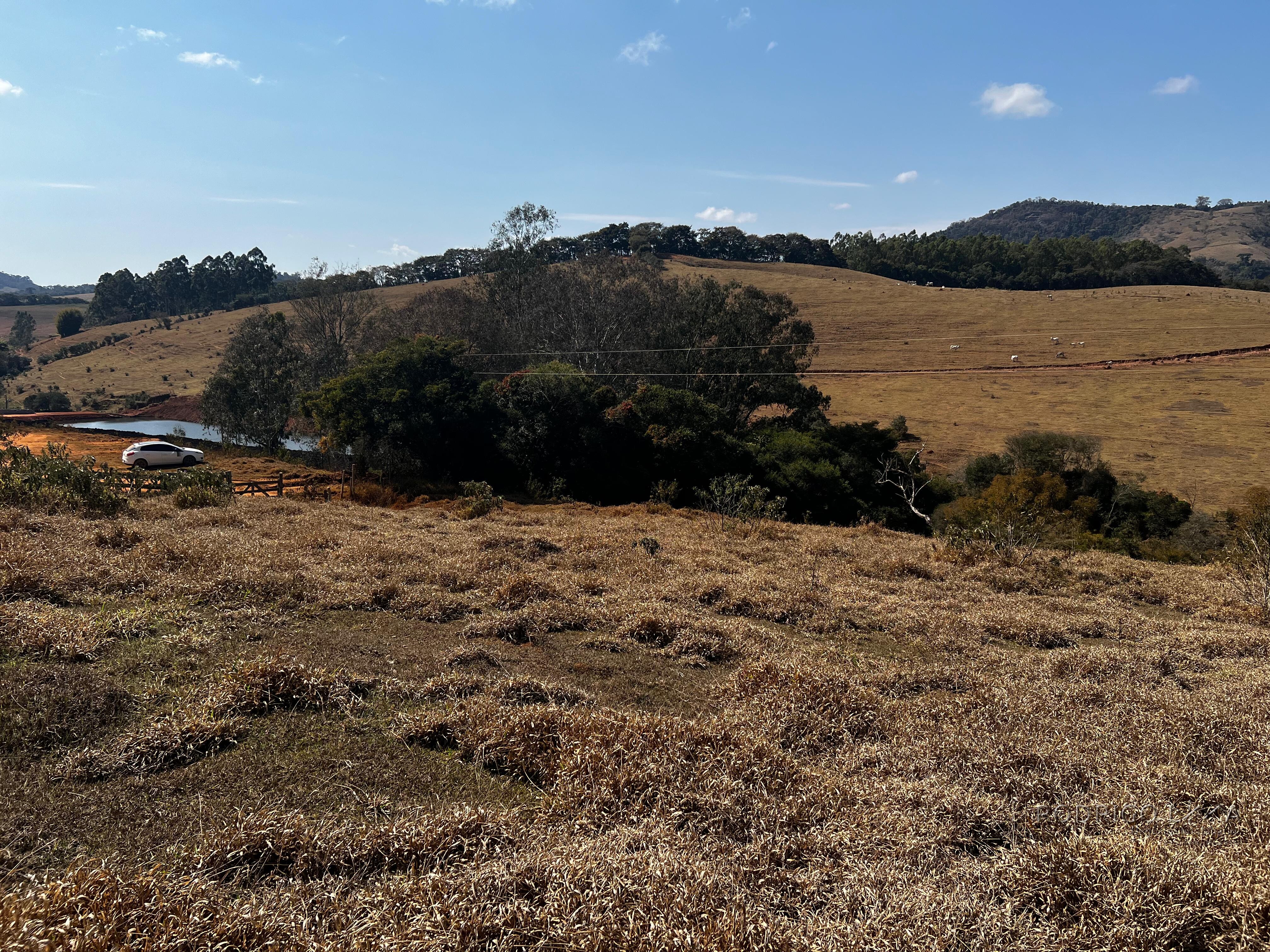 Área rural a venda em Carmo de Minas com aptidão para urbanização.