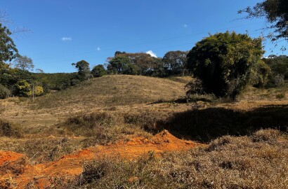 Área rural a venda em Carmo de Minas com aptidão para urbanização.