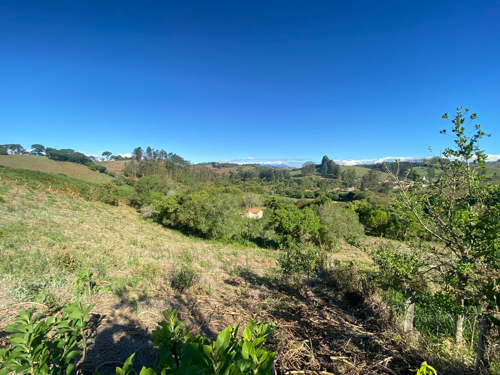 Linda chácara para venda próximo a São Lourenço - MG.