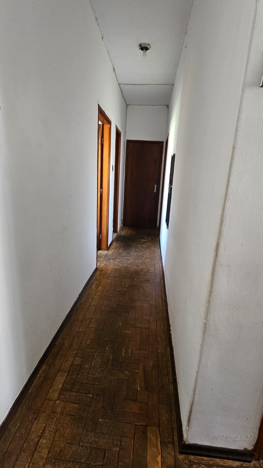 Ponto comercial para venda em São Lourenço MG.