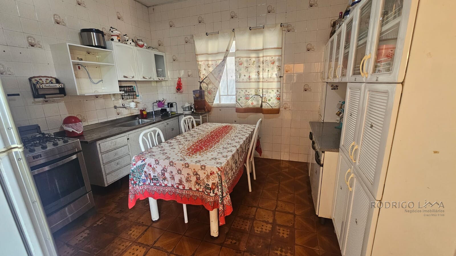 Ponto comercial para venda em São Lourenço MG.