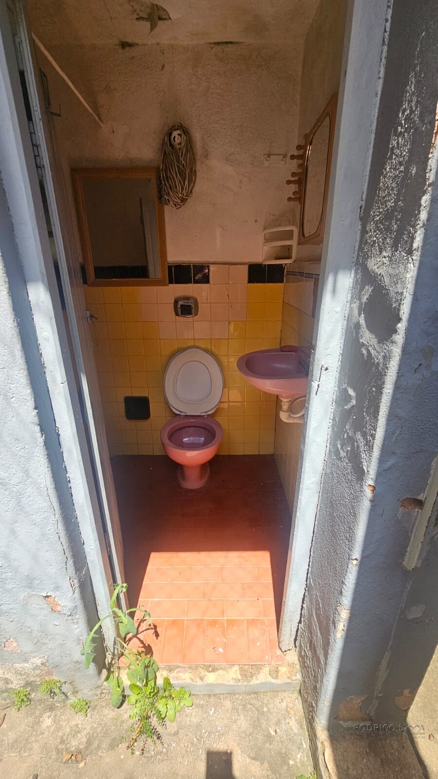 Ponto comercial para venda em São Lourenço MG.