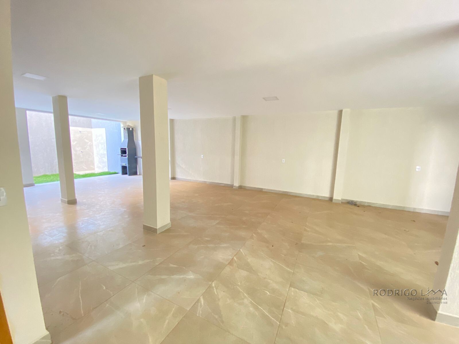 Casa alto padrão para locação próximo a São Lourenço MG