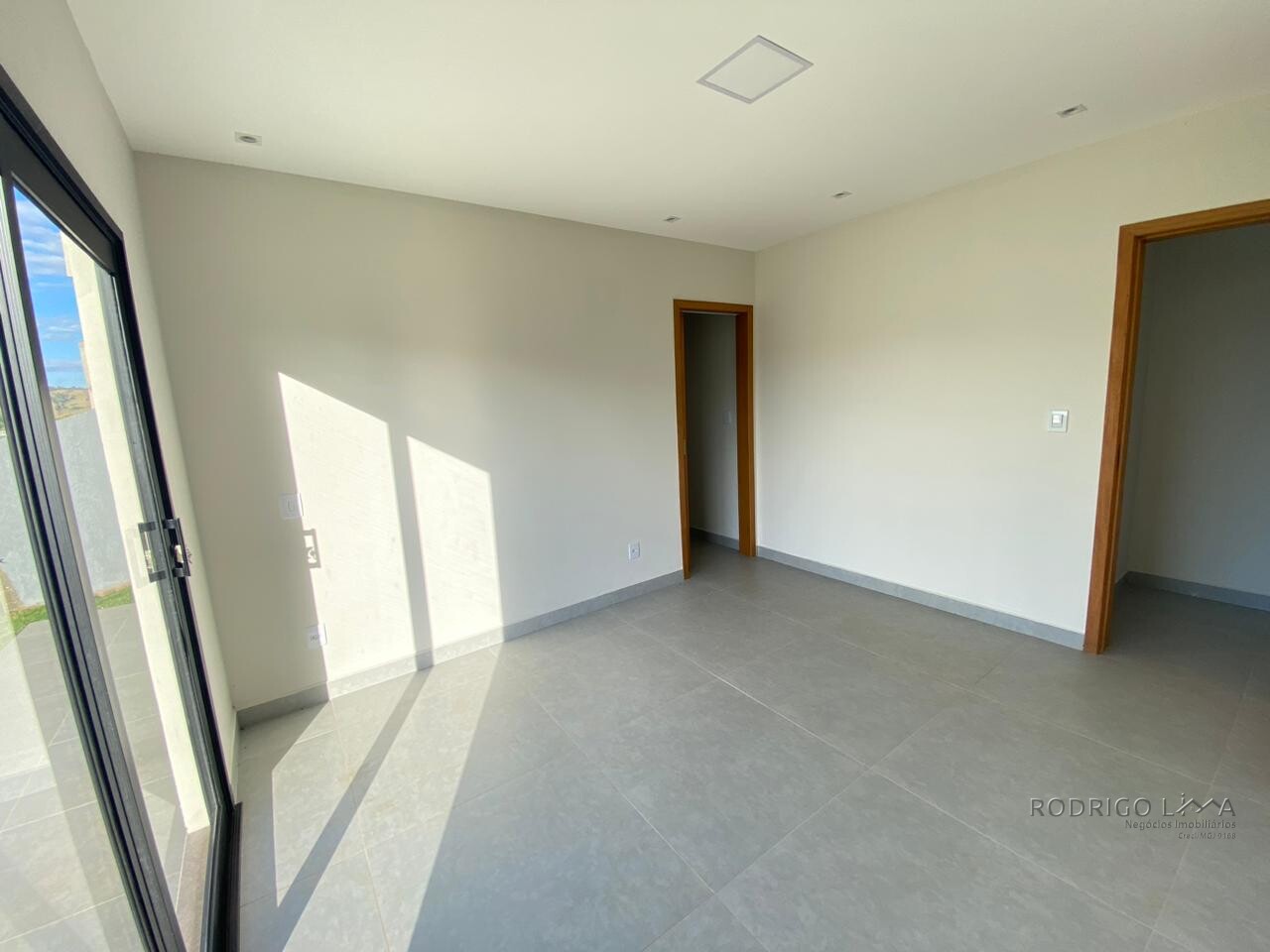 Casa alto padrão para locação próximo a São Lourenço MG