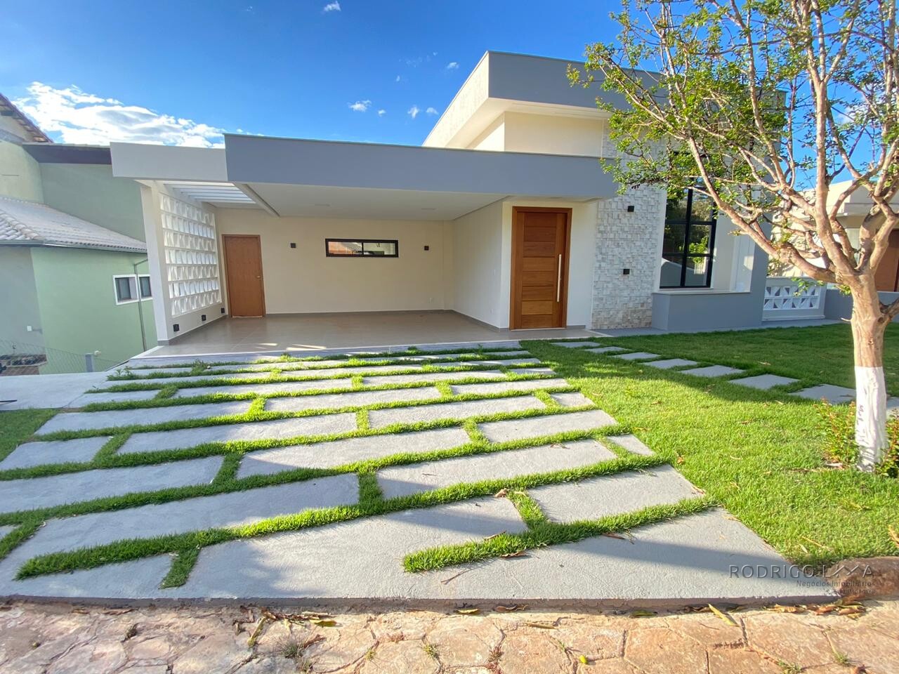 Casa alto padrão para locação próximo a São Lourenço MG