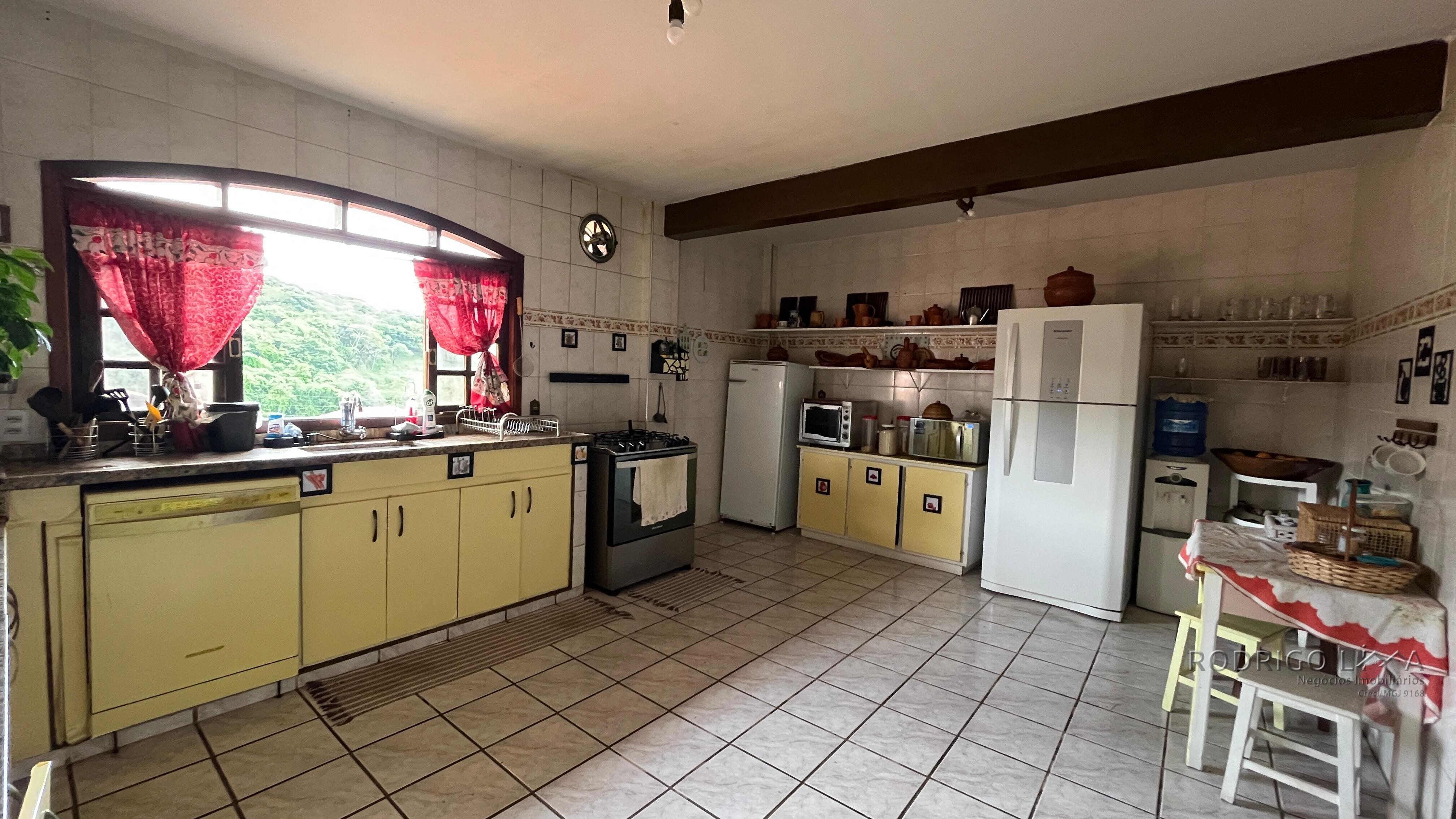 Linda casa para venda em São Lourenço MG