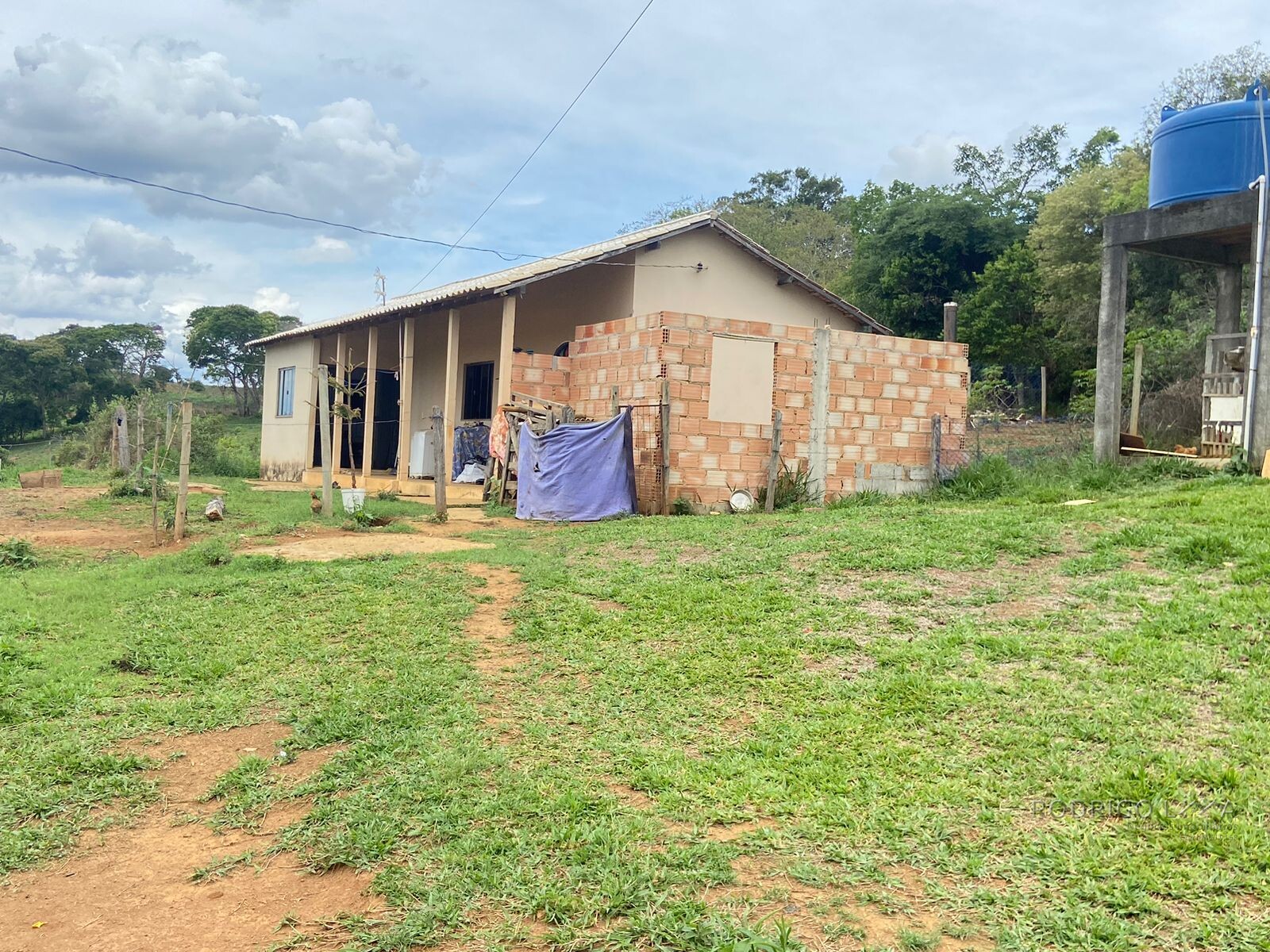 Lindo sítio para venda a 15 minutos de São Lourenço MG