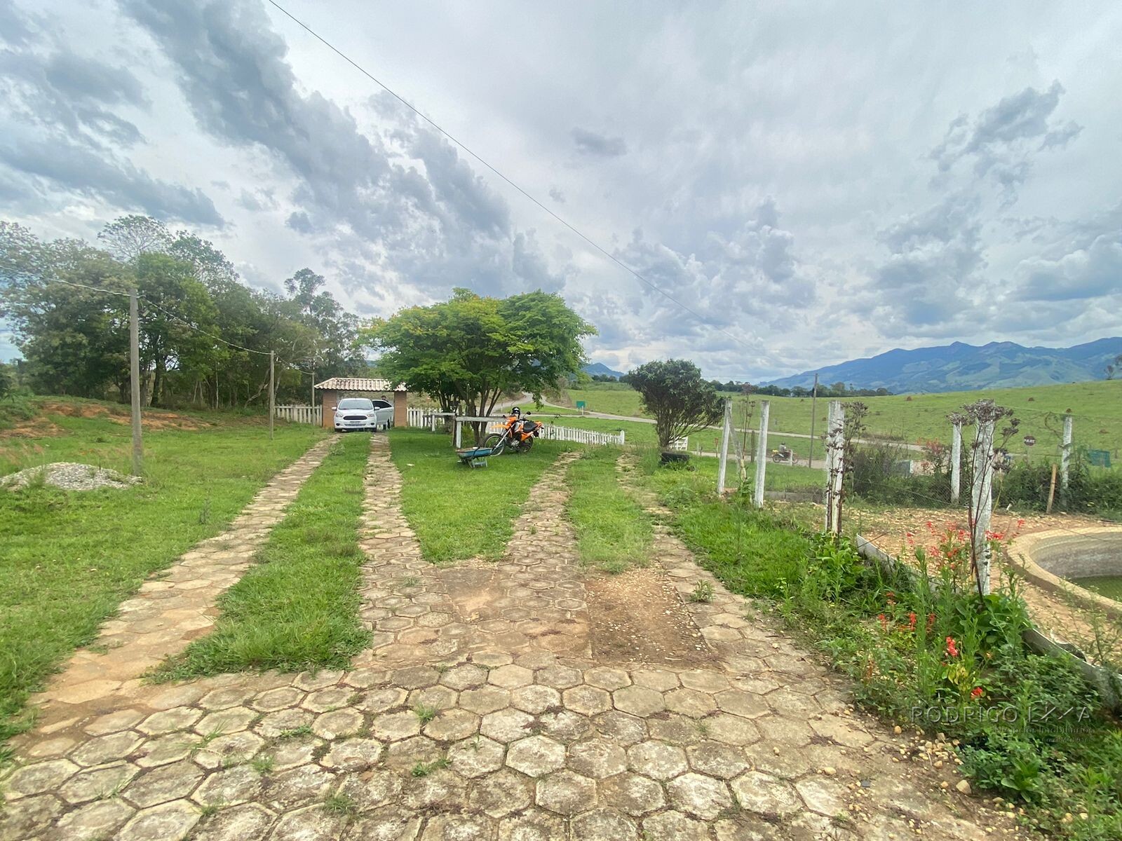 Lindo sítio para venda a 15 minutos de São Lourenço MG