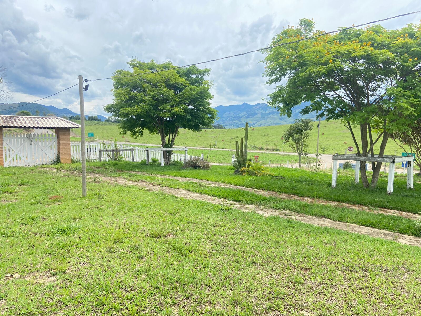 Lindo sítio para venda a 15 minutos de São Lourenço MG